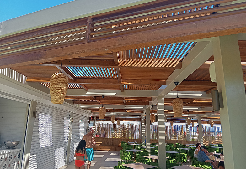 Side Öz Premium Otel Sahil Beach Bar Çalışması